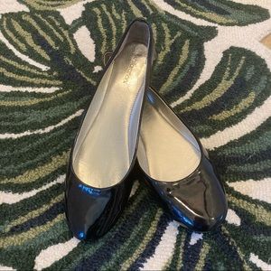 Xhilaration Ballet Flats (Size 8)